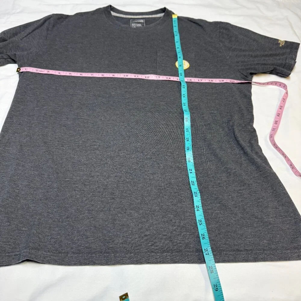 The North Face Men's Pocket T-Shirt Large Gray Gold Back Logo Graphic Tee